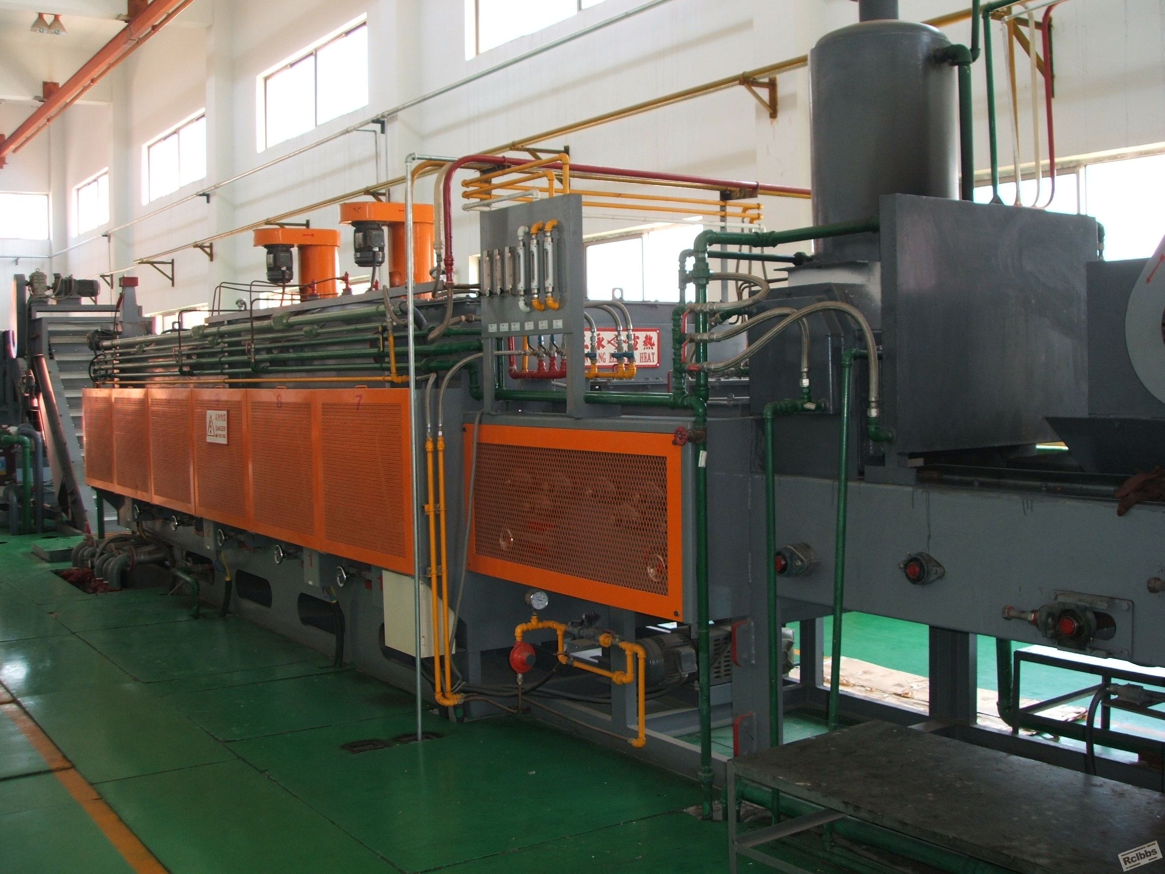 托辊型网带炉自动生产线