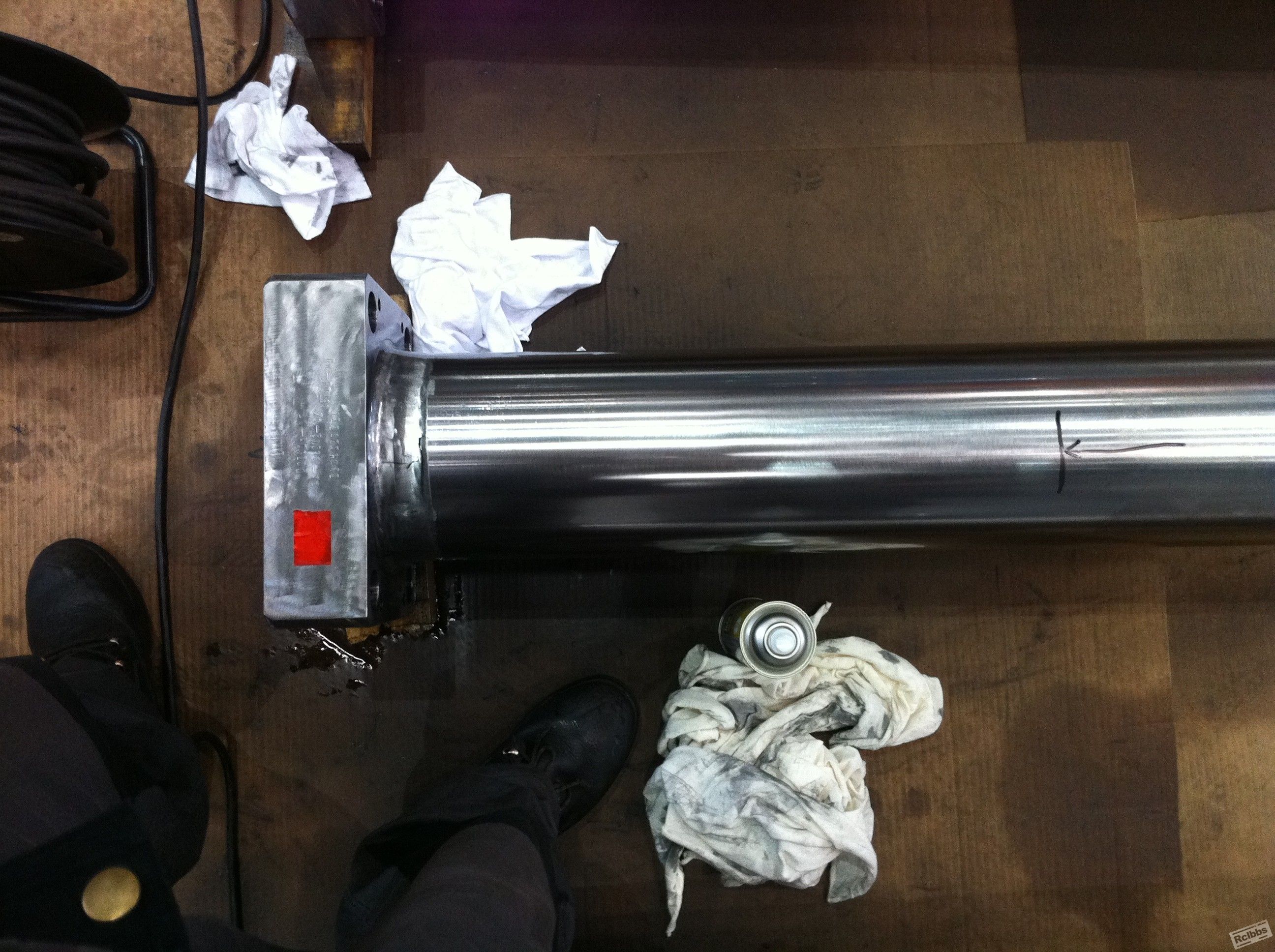 工件淬火后 经磁粉探伤发现 有裂纹 求解