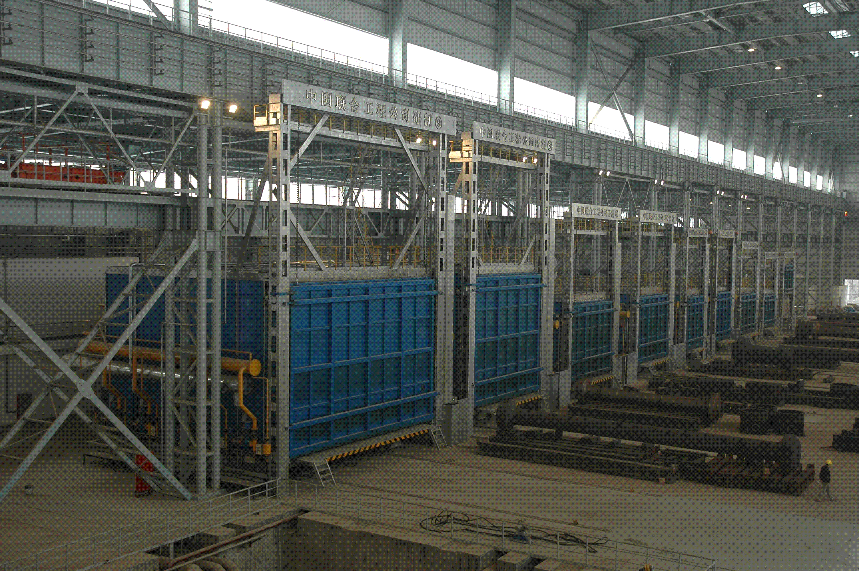 某重型厂炉群,国内最先进的热处理炉!